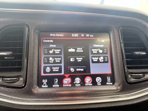 Used 2016 Dodge Challenger R/T Scat Pack w/ Leather Interior Group RWD image 33