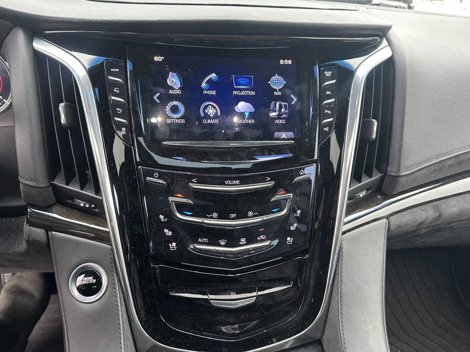 Used 2017 Cadillac Escalade Platinum AWD/4WD image 9