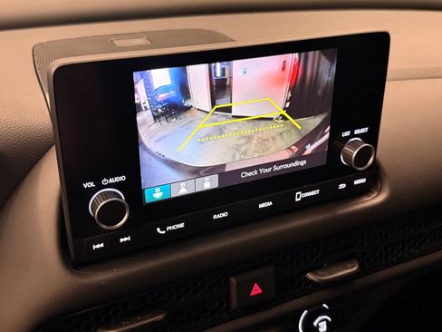 Used 2025 Honda HR-V LX image 14