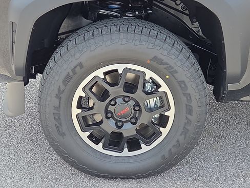 New 2026 Toyota Tacoma TRD Off-Road AWD/4WD image 5