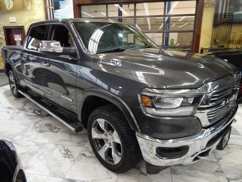 Used 2019 RAM 1500 Laramie image 4