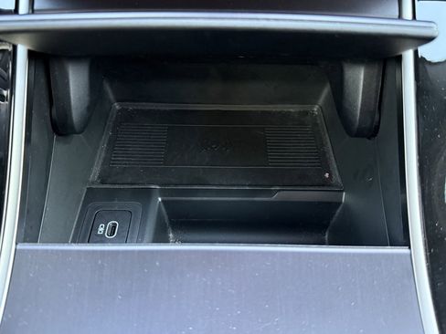 Certified 2026 Land Rover Range Rover Evoque Dynamic SE image 22