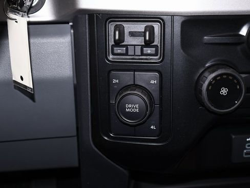 New 2026 Ford F550 4x4 Regular Cab Super Duty image 16