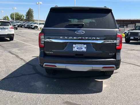 Used 2024 Ford Expedition Max Limited AWD/4WD image 4