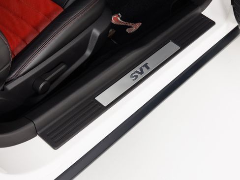 Used 2007 Ford Mustang Shelby GT500 RWD image 39