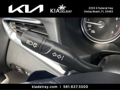 Used 2021 Buick Enclave Essence FWD image 24