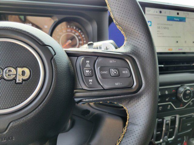 Used 2025 Jeep Wrangler Unlimited Rubicon 392 AWD/4WD image 15