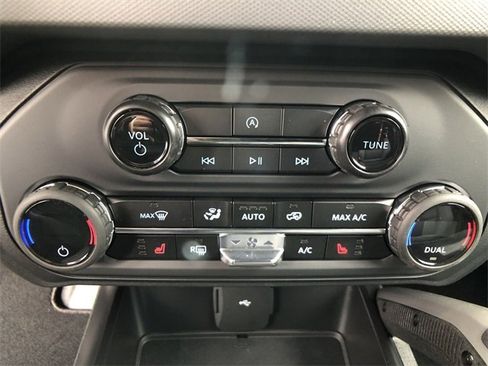 New 2024 Ford Bronco Big Bend image 20