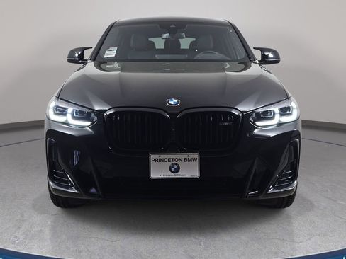 Certified 2024 BMW X4 M40i w/ Premium Package AWD/4WD image 2