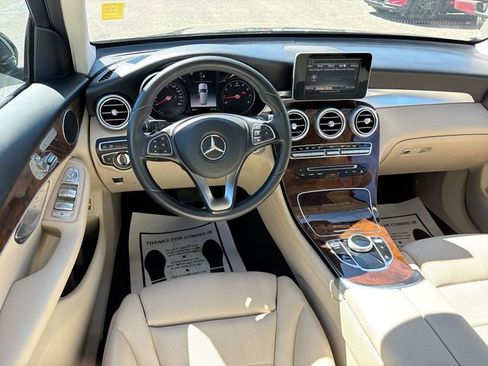 Used 2018 Mercedes-Benz GLC 300 image 22