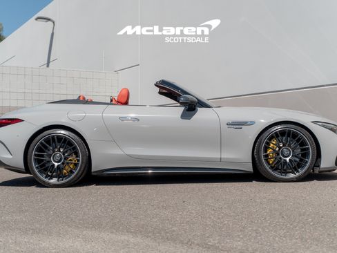 Used 2022 Mercedes-Benz SL 63 AMG 4MATIC image 8
