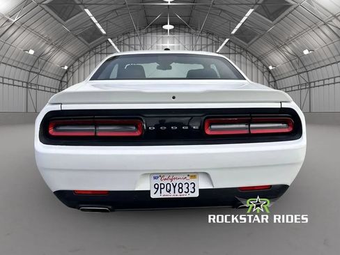Used 2022 Dodge Challenger GT RWD image 7