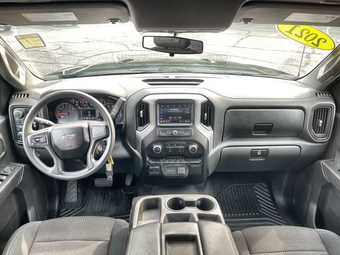 Used 2021 Chevrolet Silverado 1500 Custom Trail Boss w/ LPO, Dark Essentials Package AWD/4WD image 19