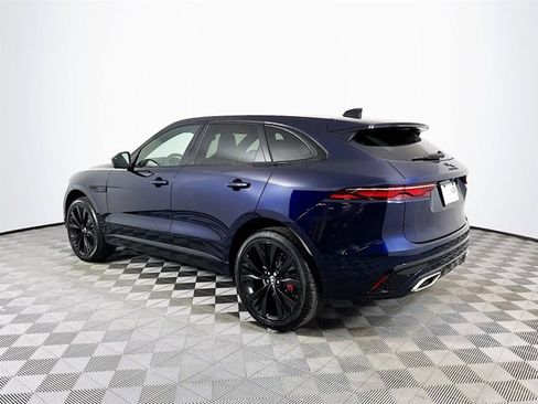 Used 2025 Jaguar F-PACE R-Dynamic S image 7