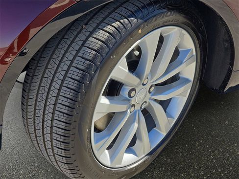 New 2026 Land Rover Discovery Limited Edition image 35