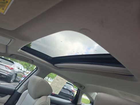 Used 2019 Honda Accord EX image 27