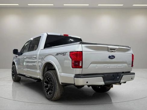 Used 2018 Ford F150 Lariat w/ Equipment Group 502A Luxury AWD/4WD image 16