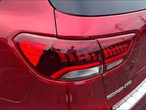 Used 2019 Kia Sorento SX w/ SX Touring Package FWD image 29