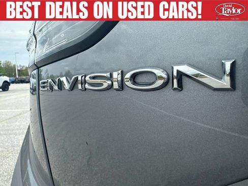 Used 2022 Buick Envision Avenir w/ Technology Package II FWD image 37