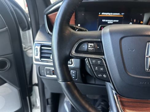 Certified 2024 Lincoln Navigator Reserve AWD/4WD image 27