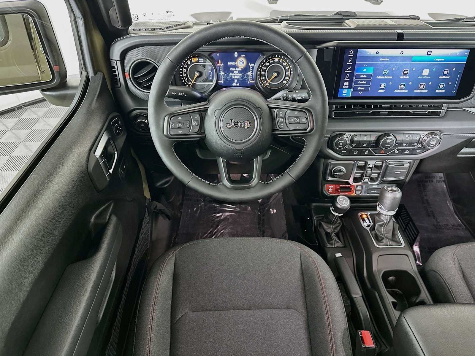Used 2026 Jeep Wrangler Unlimited Rubicon w/ Safety Group AWD/4WD image 19
