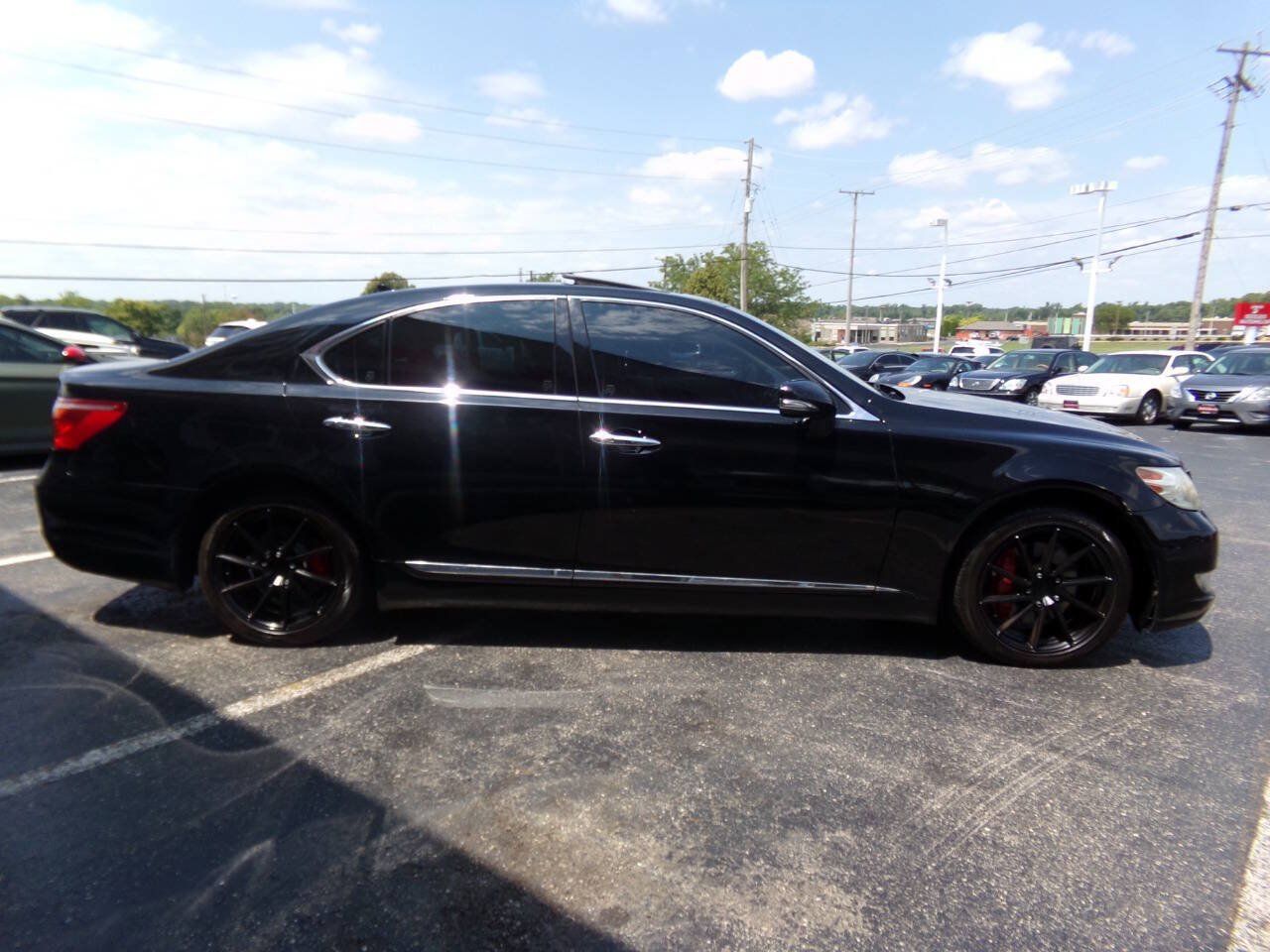 Used 2010 Lexus LS 460 RWD image 4