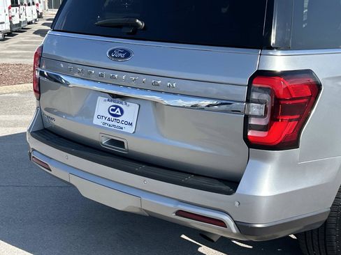 Used 2024 Ford Expedition Limited AWD/4WD image 13