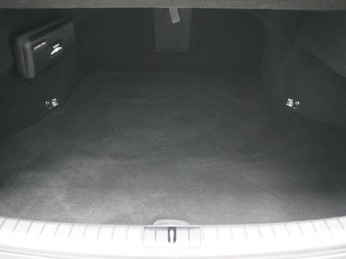 Used 2018 Genesis G80 3.8 RWD image 27