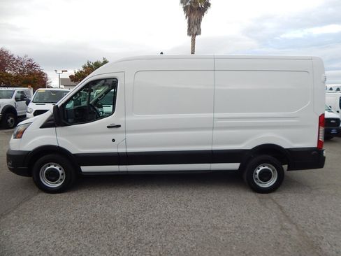 Used 2020 Ford Transit 250 Medium Roof w/ Load Area Protection Package image 5