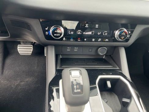 New 2026 Mitsubishi Outlander SEL Black Edition FWD image 19