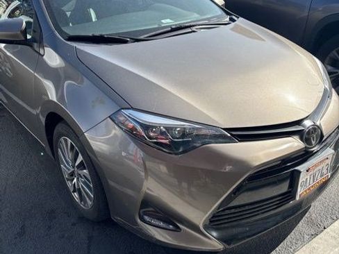 Used 2019 Toyota Corolla XLE image 2