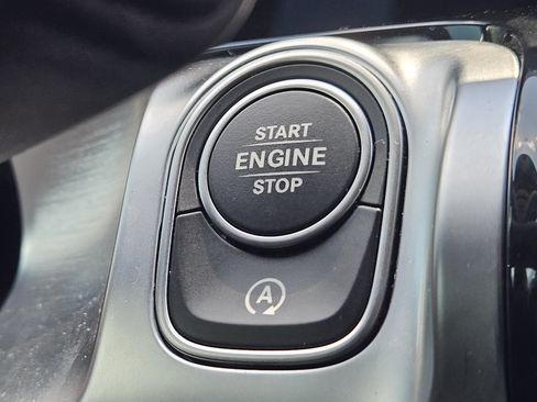 Certified 2026 Mercedes-Benz GLB 250 image 31