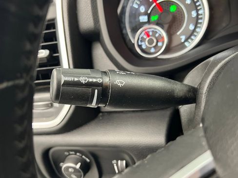 Used 2024 RAM 2500 Big Horn image 39