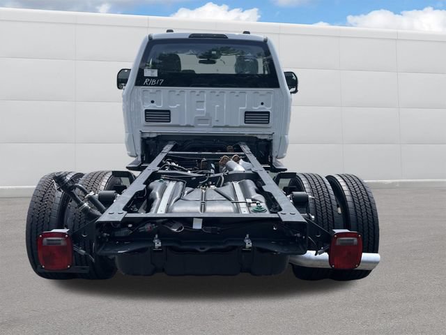 New 2026 Ford F550 4x4 Regular Cab Super Duty image 3