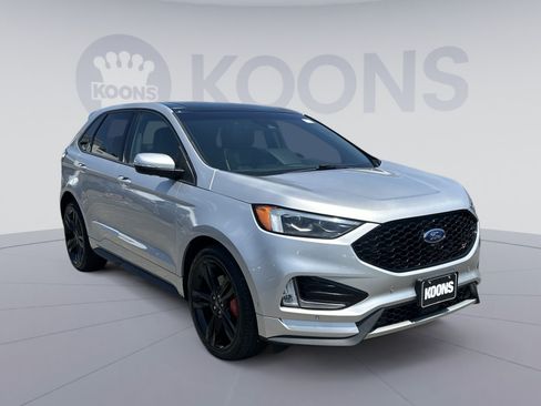 Used 2019 Ford Edge ST w/ Equipment Group 401A AWD/4WD image 2