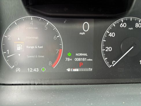 Used 2025 Honda Odyssey Touring image 14