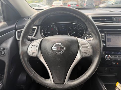 Used 2016 Nissan Rogue SL AWD/4WD image 18