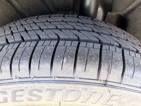 New 2025 Volkswagen Tiguan S image 30