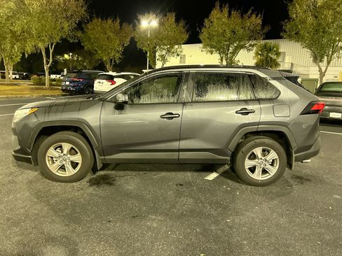 Used 2025 Toyota RAV4 XLE image 6