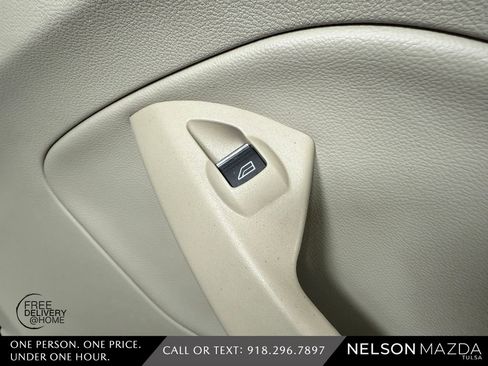 Used 2014 Ford Escape Titanium w/ Equipment Group 401A FWD image 45