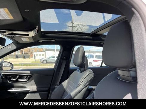 New 2025 Mercedes-Benz GLC 43 AMG 4MATIC image 24