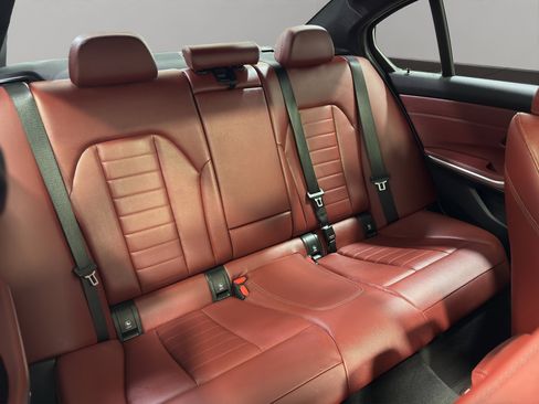 Used 2022 BMW 330i xDrive 330i xDrive w/ M Sport Package image 19