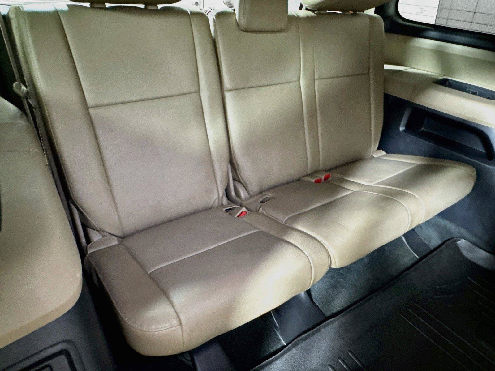 Used 2018 Toyota Sequoia Limited w/ Safety & Convenience Package RWD image 27