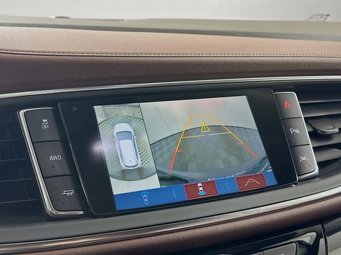 Used 2018 Buick Enclave Avenir w/ Avenir Technology Package image 23