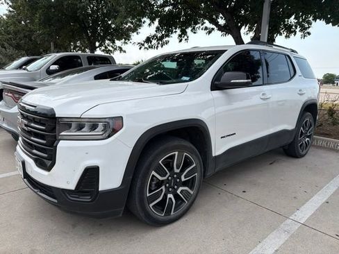 Used 2021 GMC Acadia SLE w/ Driver Convenience Package FWD image 2