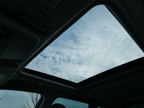 Used 2023 Subaru Forester Limited w/ Popular Package #3 image 33