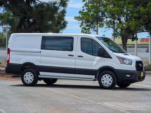 Used 2025 Ford Transit 250 Low Roof w/ Exterior Upgrade Package RWD image 1