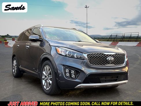 Used 2018 Kia Sorento SX FWD image 1