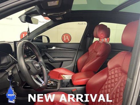 Used 2023 Audi SQ5 Premium Plus w/ Premium Plus Package image 9