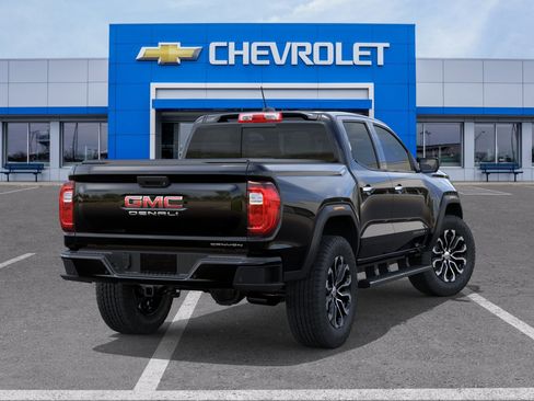 New 2026 GMC Canyon Denali AWD/4WD image 4